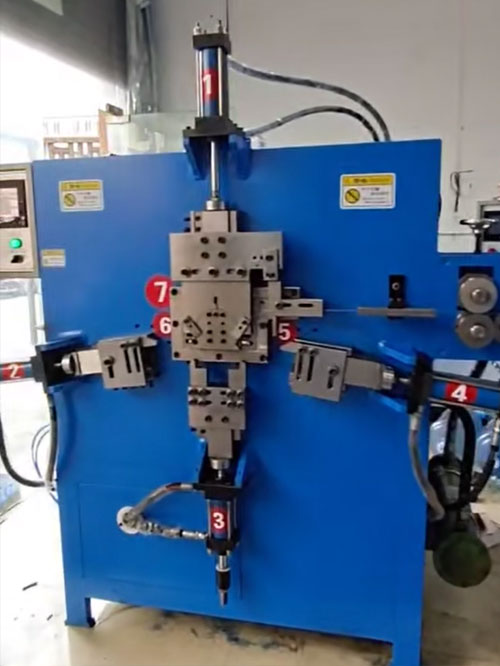 电脑液压成型机视频