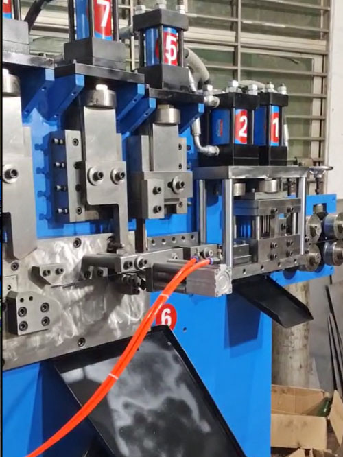 电脑液压成型机视频